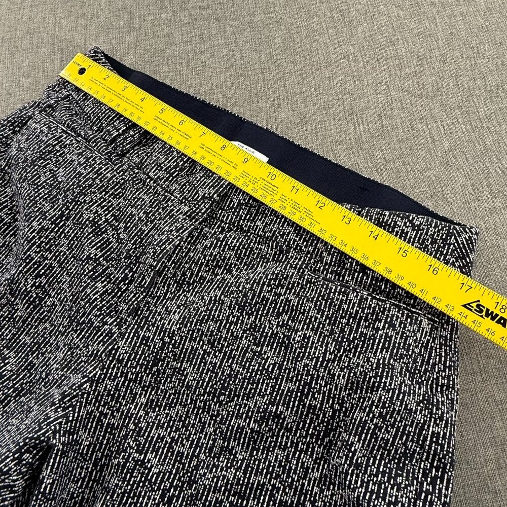 LANE BRYANT The Allie Cropped Pants Sz 14 Cotton‎ Blend Thick Elastic Waist Band - Picture 9 of 13